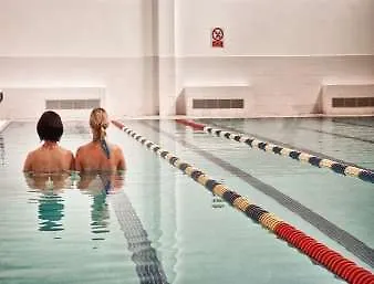 Carnbeg & Hotel 4*