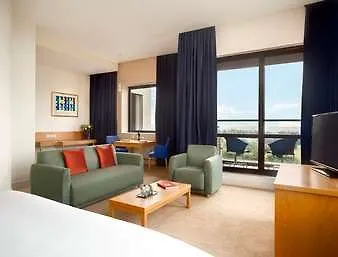 Carnbeg & Hotel Dundalk