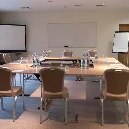 Hotel Carnbeg & Dundalk