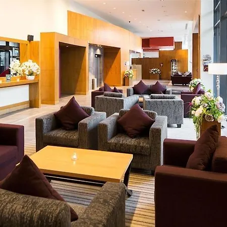Carnbeg & Hotel