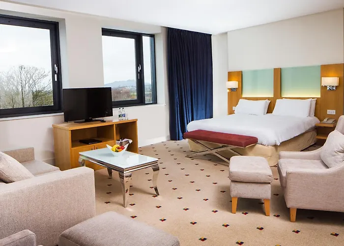 Hotel Carnbeg & Dundalk