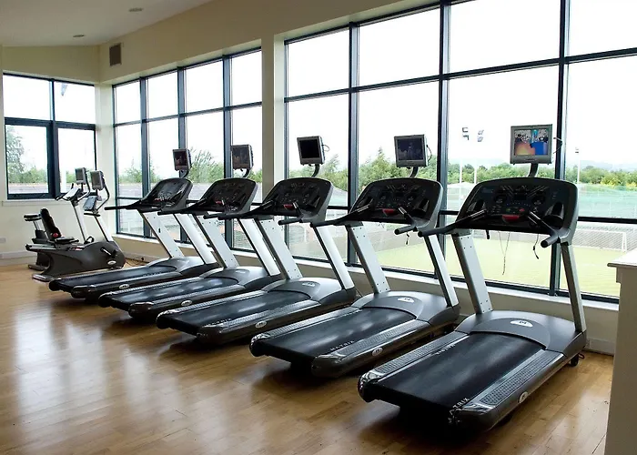 Carnbeg & 4* Dundalk