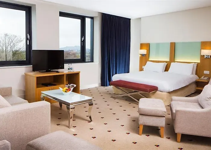 Carnbeg & 4* Dundalk